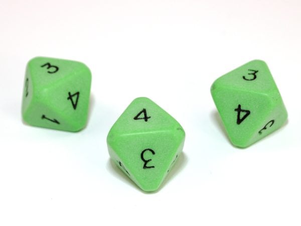 d8OpaqueGreenblack -1-4 twice - dice emporium